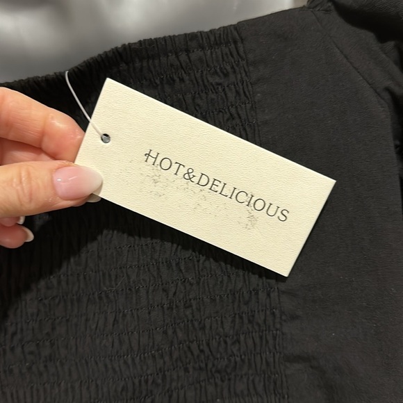 HOT & DELICIOUS 2 Piece Miniskirt and Crop Top Set Clubwear, Size M, NWT - Picture 7 of 10